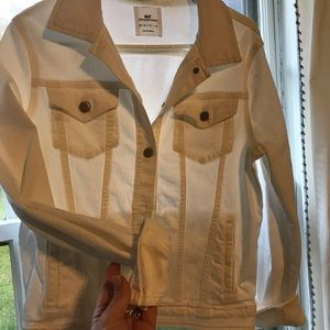 Vineyard vines jean jacket